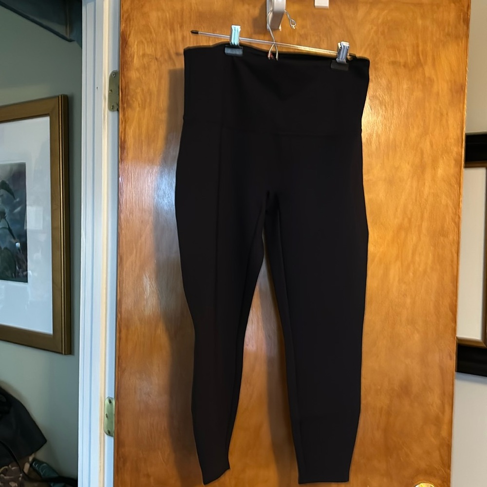 Spanx, size XL. Petite. Navy blue.